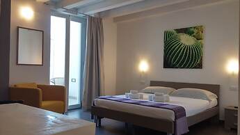 Up Room & Suite