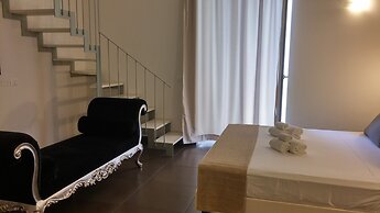 Up Room & Suite