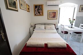 Golden Gate Rooms