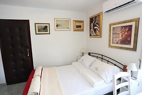 Golden Gate Rooms