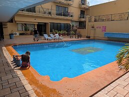 Grand Royal Tampico