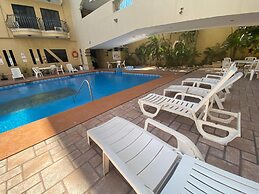 Grand Royal Tampico
