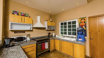 Las Olas 202 by PRP