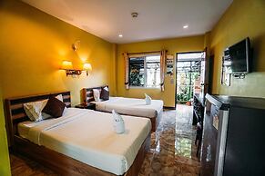 Phoemphoon 2 Hotel