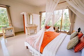 Sekembang Ubud Villa