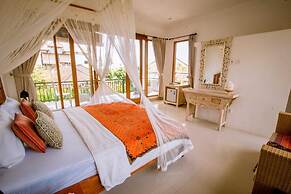 Sekembang Ubud Villa