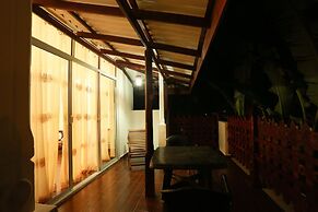 Sonri Villa