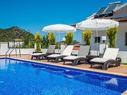 Villa with Private Pool Hisaronu