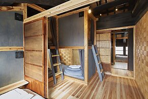 The hostel & Tatami bar UCHIKOBARE