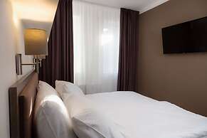 SKY Hotel Prague