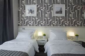 Metro Hotel