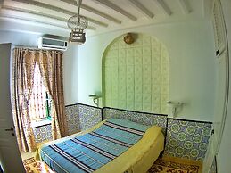 Dar Baaziz
