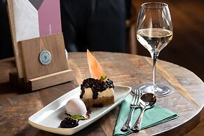 The Ullswater Inn- The Inn Collection Group