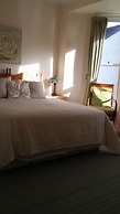 Myrtle House Hotel