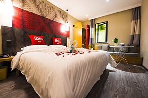 ibis Nanjing Avenue General