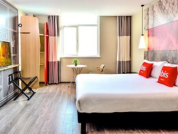 ibis Nanjing Avenue General