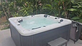 Habitation Villa Les Cassias