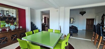 Habitation Villa Les Cassias