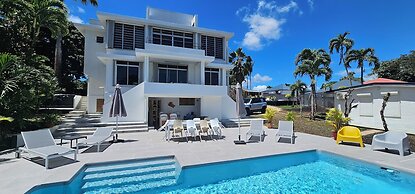Habitation Villa Les Cassias