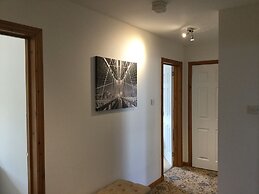 Inverness Apartments - Golf View