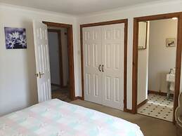 Inverness Apartments - Golf View