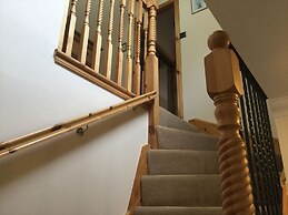 Inverness Apartments - New Cottage