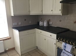 Inverness Apartments - New Cottage