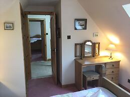Inverness Apartments - New Cottage