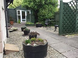 Inverness Apartments - New Cottage