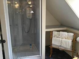 Inverness Apartments - Old Cottage