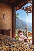 Deep Ocean Camping - Adults Only