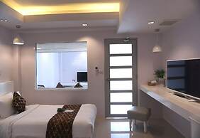 Nan Nakara Boutique