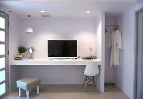 Nan Nakara Boutique