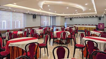 Yashshree Jai Hotel & Banquet