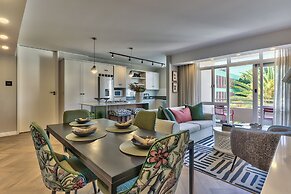 437 St Martini Gardens