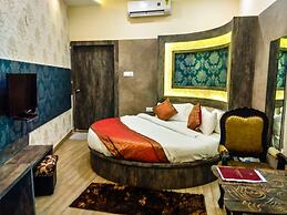 Dwivedi Hotels Sri Omkar Palace