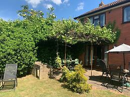 The Cedars House B&B