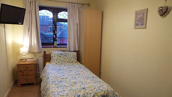 The Cedars House B&B