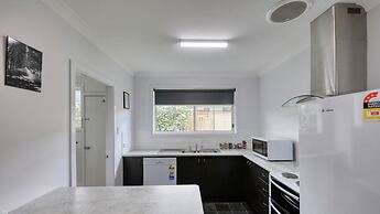 Colonial Motel and Serviced Apartments