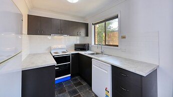 Colonial Motel and Serviced Apartments