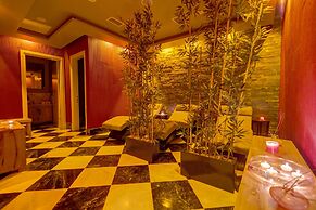 Alachi Hotel