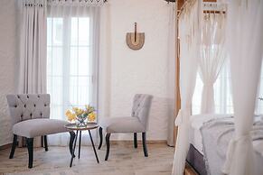 Alachi Hotel