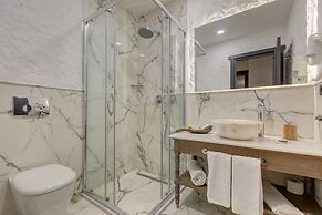 Alachi Hotel