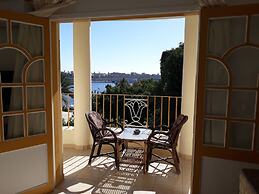 Spring Hotel Luxor