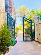 Spring Hotel Luxor