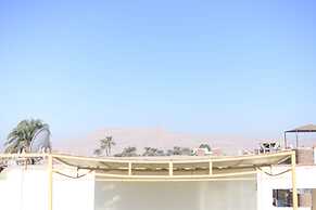 Spring Hotel Luxor