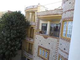 Spring Hotel Luxor