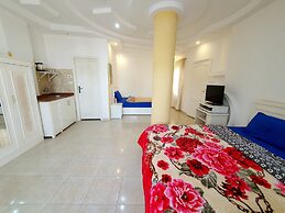 Spring Hotel Luxor
