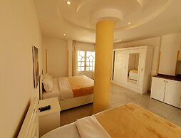 Spring Hotel Luxor
