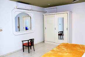 Spring Hotel Luxor